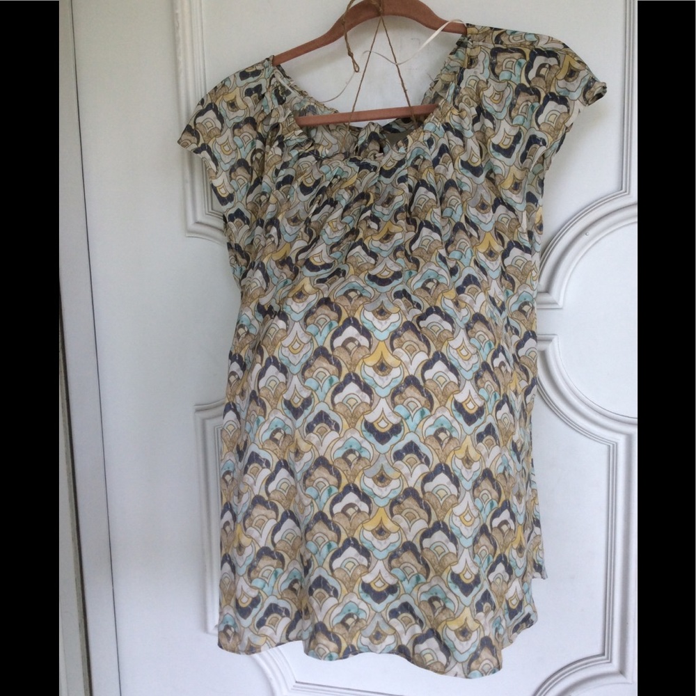 Maternity top Size Large